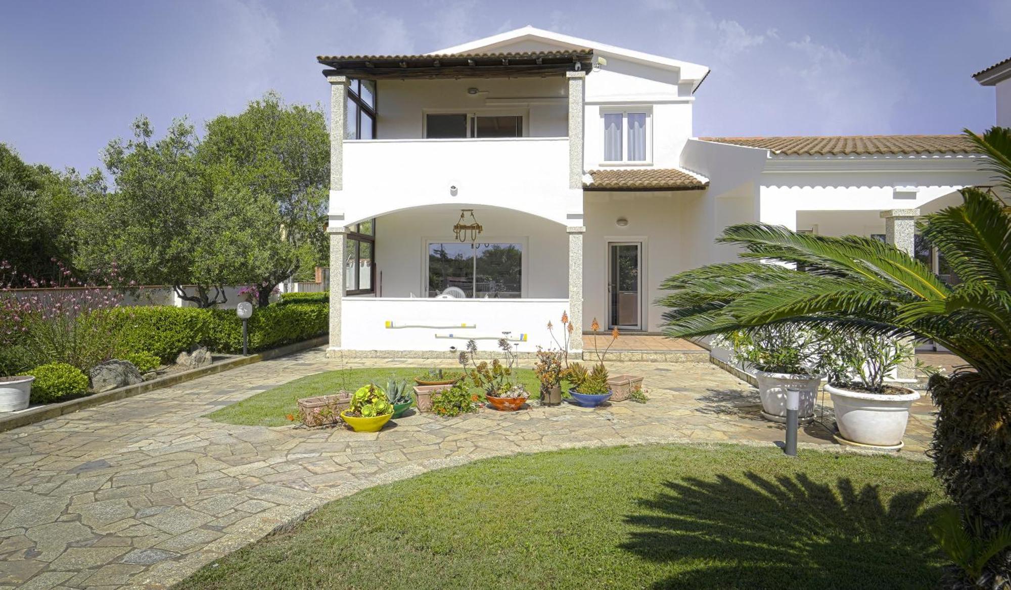 Sardegna - Mirto & Flowers Apartment